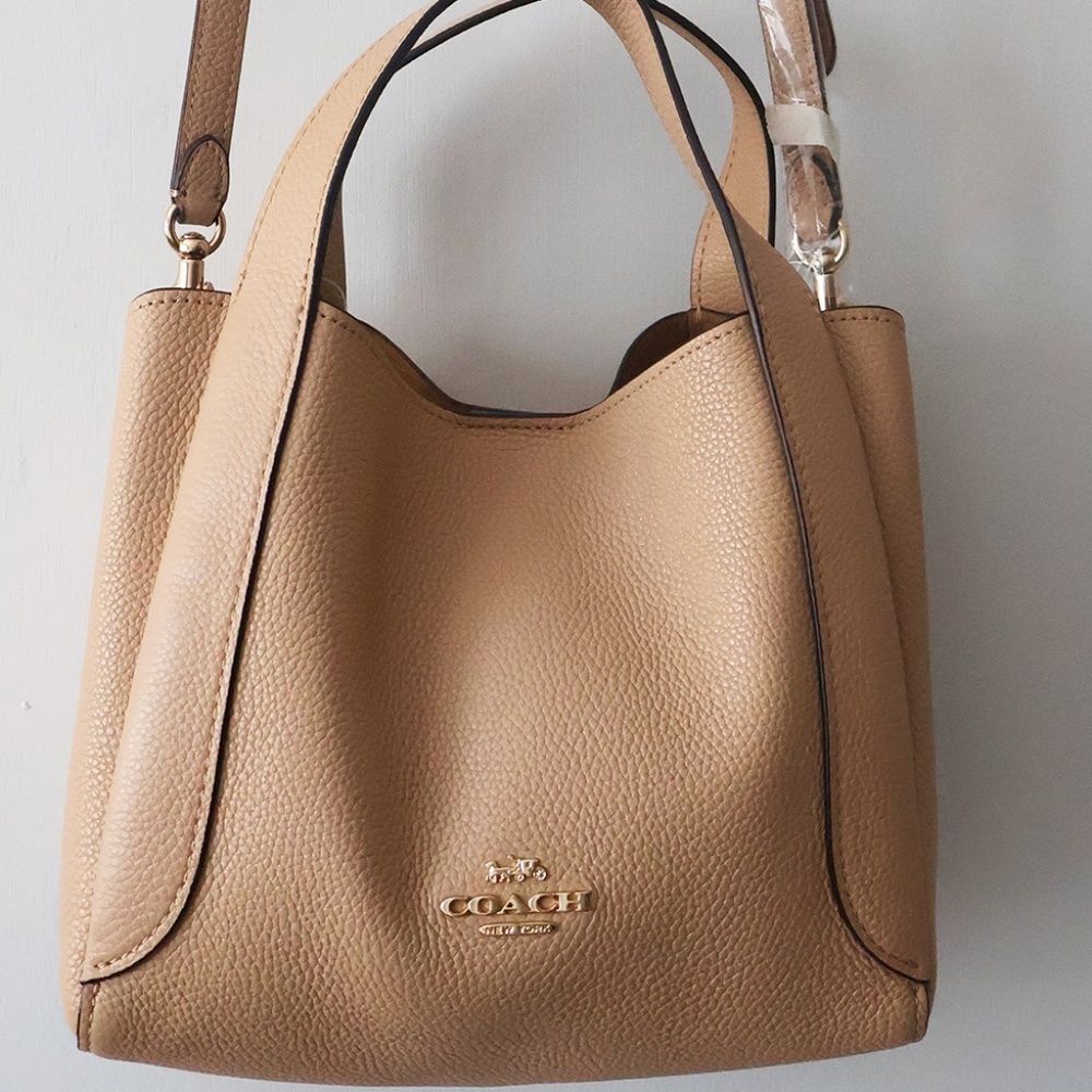 Coach Hadley Hobo 21 ( Beechwood color)